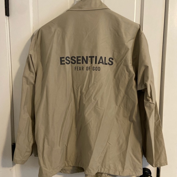 New Essentials Jacket 🔥🔥 Oversized - Picture 3 of 3